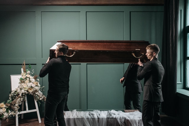 Ways to Honor a Deceased Loved One